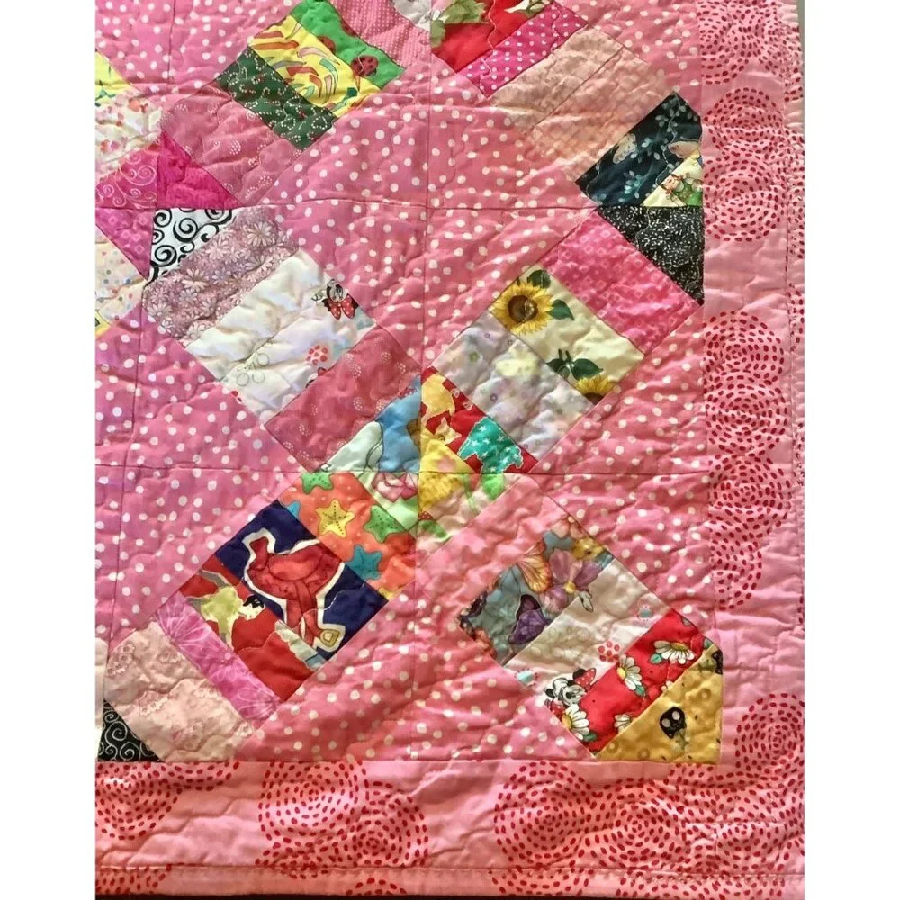 Handmade Patchwork Quilt Pink Polka Dot Design Multicolor Patterns 41.5"X 35.25" - Picture 2 of 9